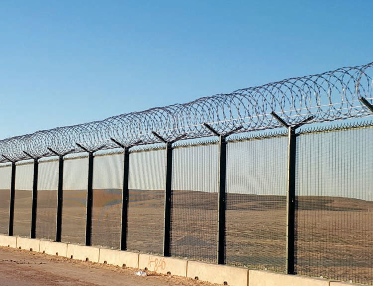 Walstar-Flyer-_-Razor-Wire-7